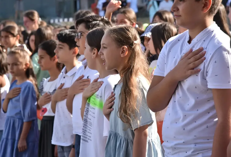 Գիտելիքի օրը Միջին և Ավագ դպրոցներում