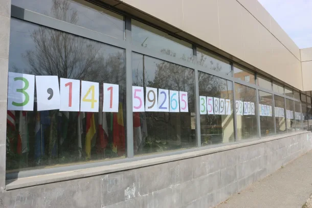 «π» թվի միջազգային օր