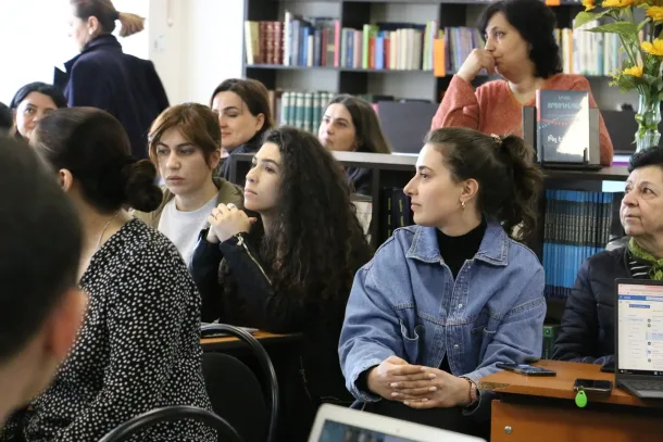 MLA չափանիշներ. հետազոտում ենք և սովորում ուսուցիչներով